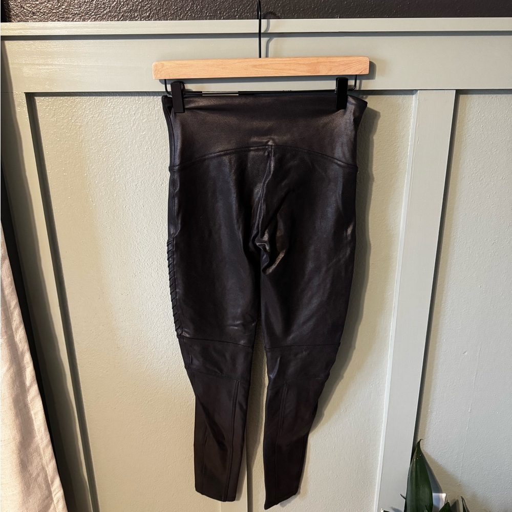 SPANX | Faux Leather Moto Leggings
